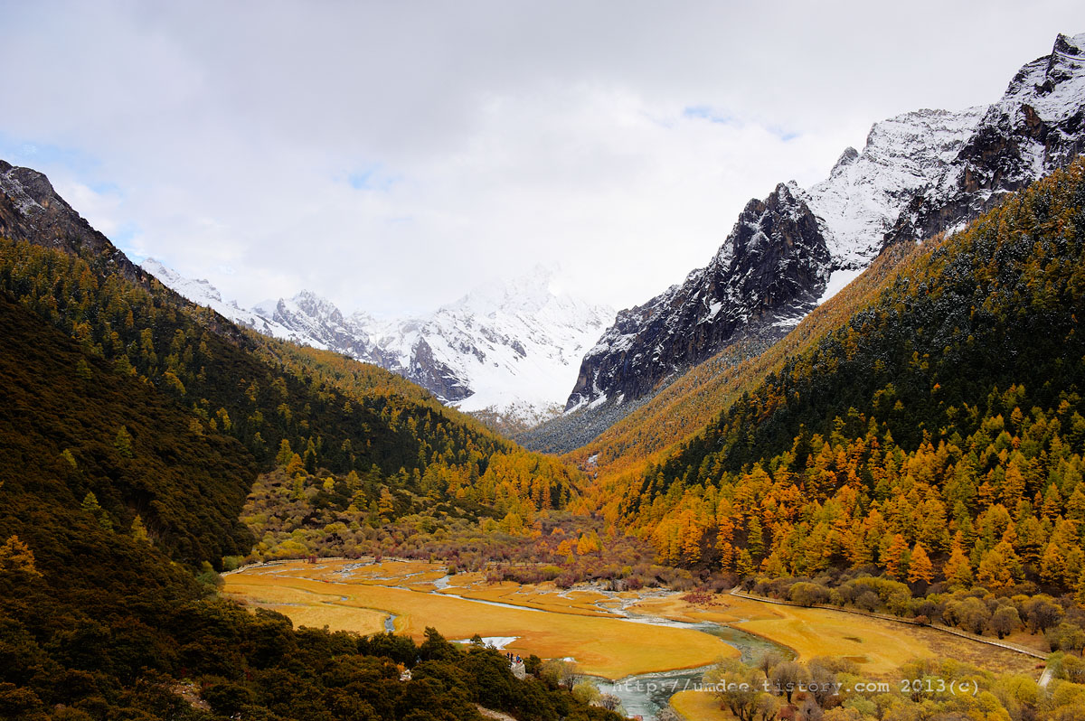  NIKON D700 2010-10-19 09:22:26 f/13 1/20sec ISO-200 35mm