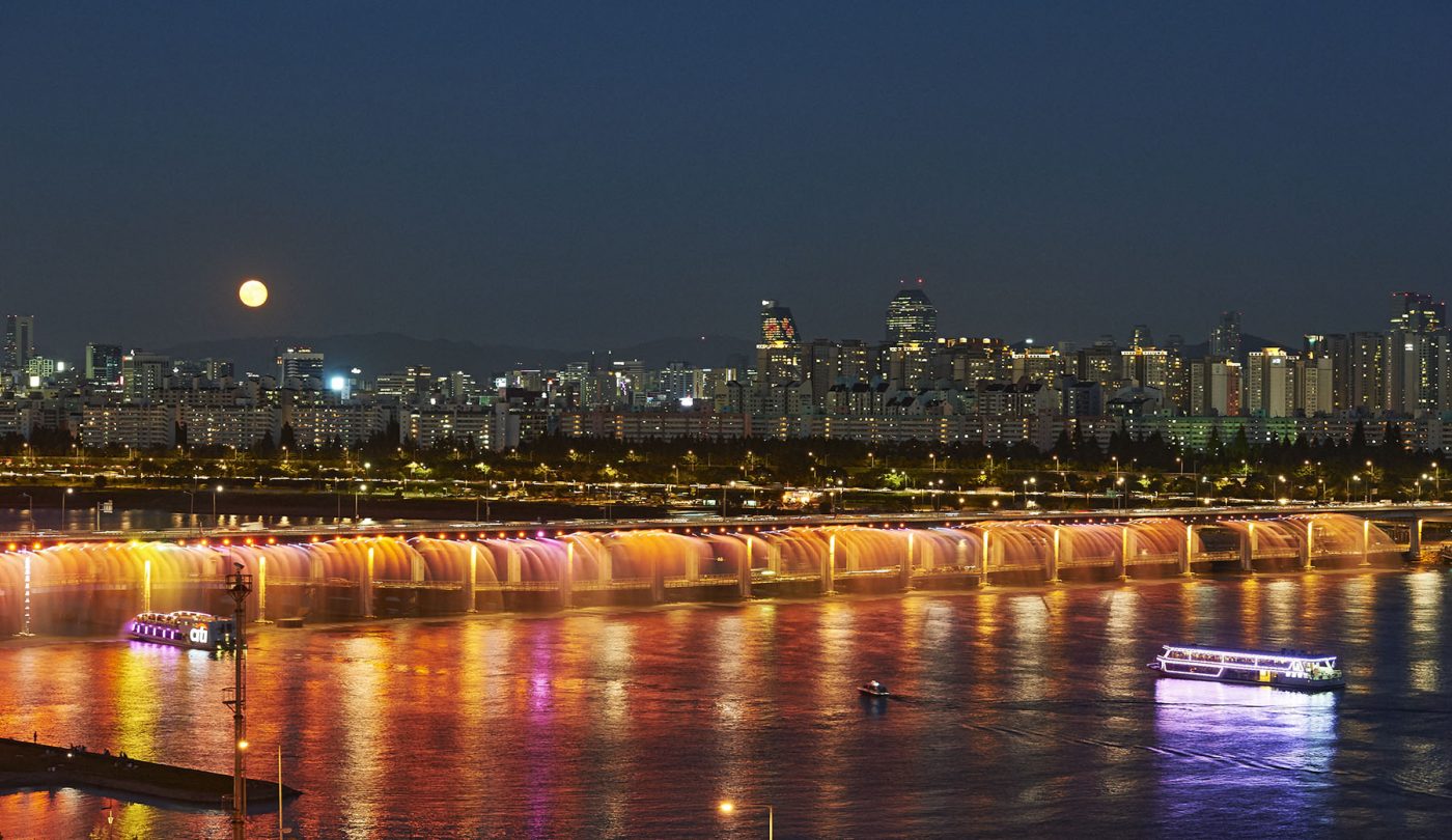 NIKON D700 2012-08-03 11:17:15 f/8 1/2sec ISO-1000 70mm