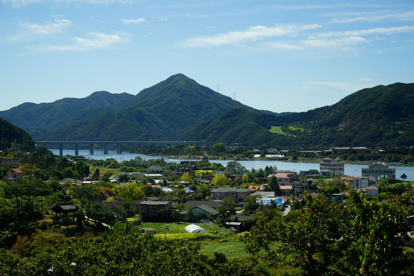  ILCE-7R 2015-09-29 13:56:53 f/8 1/400sec ISO-100 63mm