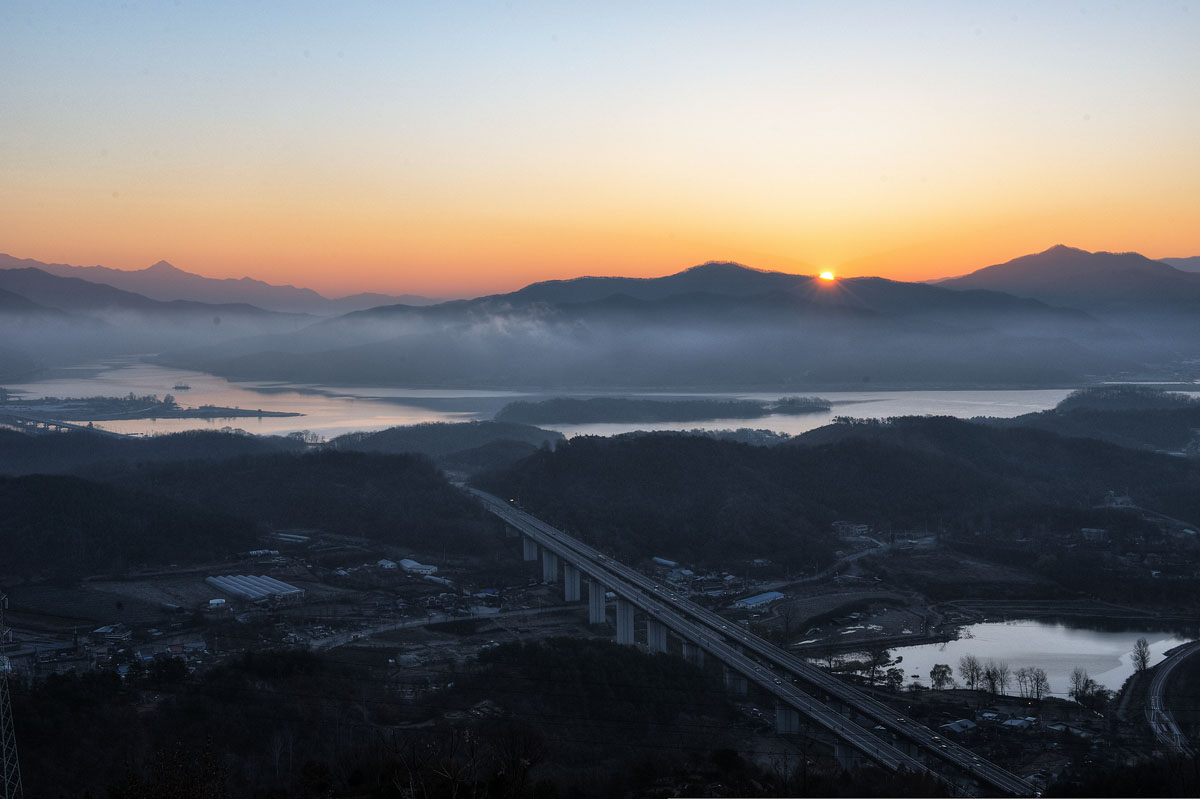 NIKON D700 2012-11-17 22:22:48 f/11 1/125sec ISO-400 45mm