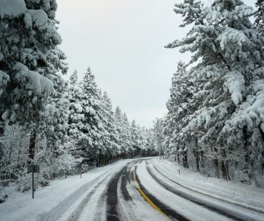 눈오는 날 한라산